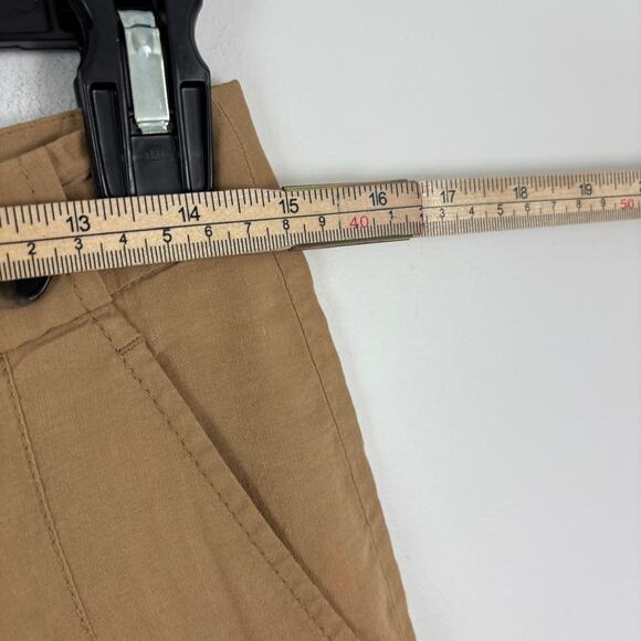 QUIET LUXURY Theory Linen Bermuda Shorts – Tailored Utility Office – Size 4 - Picture 4 of 7